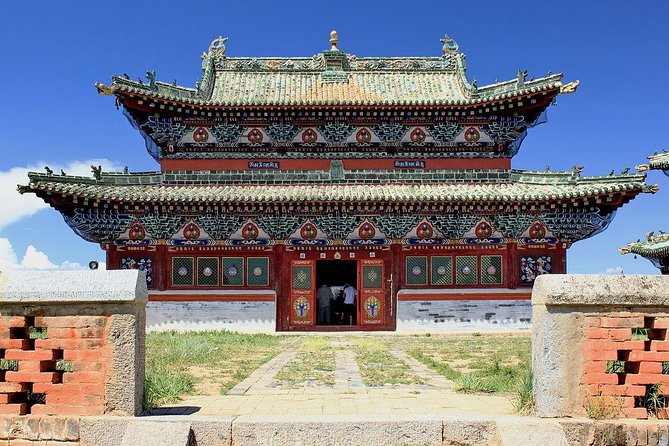 2 Day Central Mongolian Adventure - Sand, Camels, and Hugnu Khan National Park