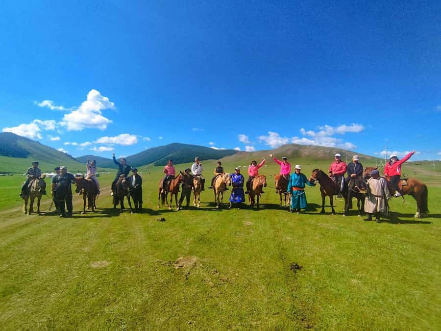 4 Day Central Mongolia - Day three: quiet water at Ugii Lake