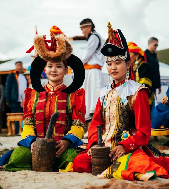 Day tour with Traditional clothes and photographer - Lunch, museum admission, and horse riding