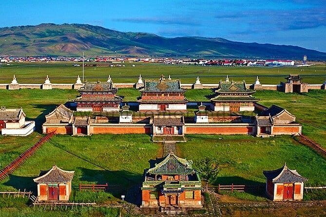 Kharkhorum, Semi-Gobi 2 days 1 night private trip - Sleeping in a modern ger