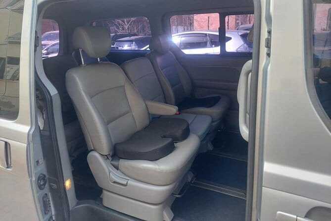 Mongolia - Sedan, Lexus, UAZ Minivan, 4WD Tour& Transport Service - A four-hour outing or an eight-day road service