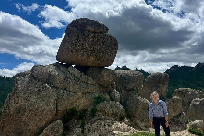 Private tour wth Olivia: Genghis Statue-Turtle Rock-Terelj-Zaisan - From Ulaanbaatar to the Chinggis Khaan Statue