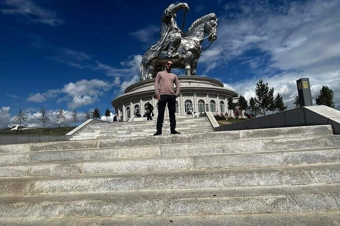 Private tour wth Olivia: Genghis Statue-Turtle Rock-Terelj-Zaisan - The day’s pace and the best fit