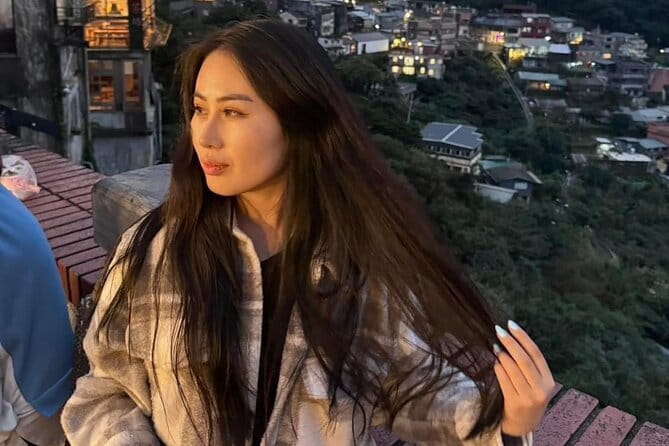 Private tour wth Olivia: Genghis Statue-Turtle Rock-Terelj-Zaisan - Zaisan Hill gives you the city view