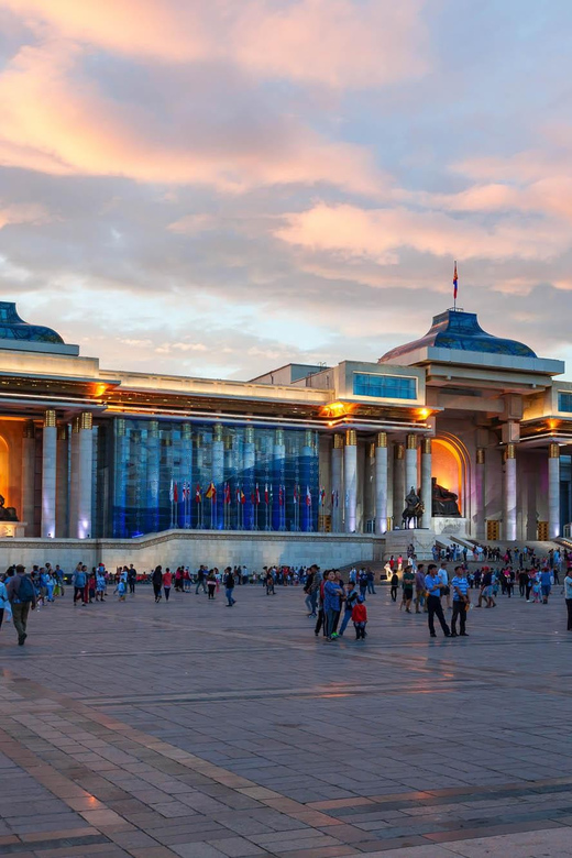 Transport Terelj national park , Chinggis Khaan statue , - What the $100 group price includes