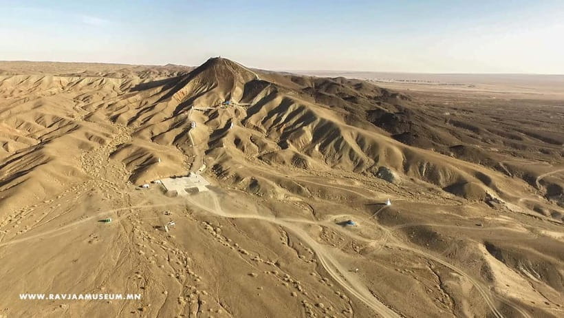 Travel to Gobi by train Visit World energy Center - Key points to know before booking