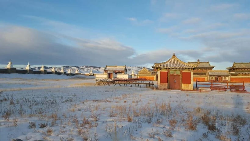 Ulaanbaatar: 4-Day Central Mongolia Winter Tour - Day 1: Sand, stone, and camels at Elsen Tasarkhai