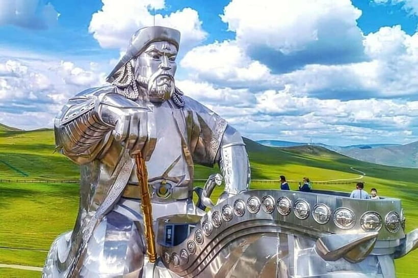 Ulaanbaatar: Chinggis Khaan Statue and Turtle Rock Day Tour - From the statue to Gorkhi-Terelj National Park